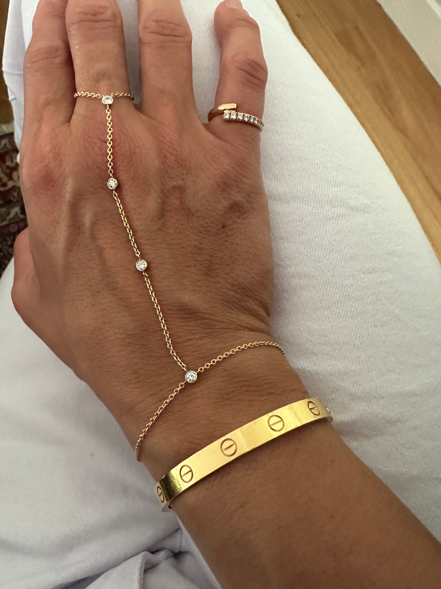 La Lune - 18kt Yellow Gold Diamond Chain Ring Bracelet