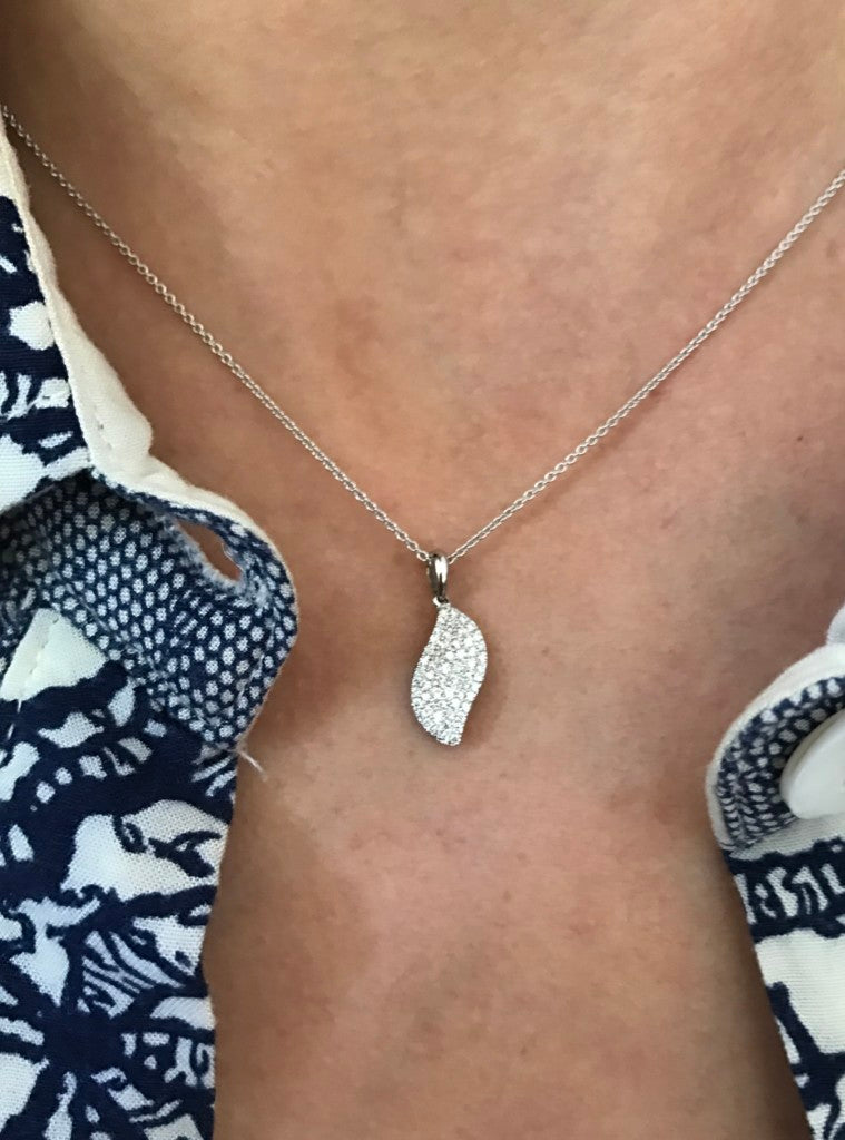 Amore - 18ct White Gold Pave Flat Leaf Pendant on Chain