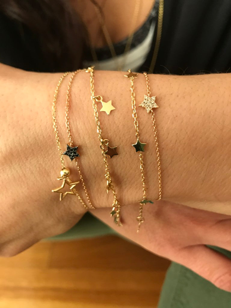 Star Bracelet in Rose Gold with White Diamonds