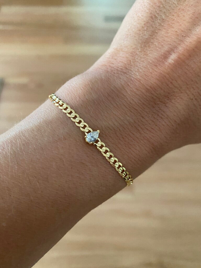 Miami - 18kt Yellow Gold Cuban Chain Bracelet with Pear Diamond