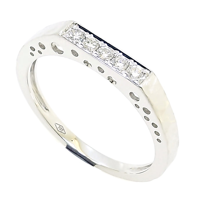Bari - 18K White Gold Diamond Baguette Collectors Ring
