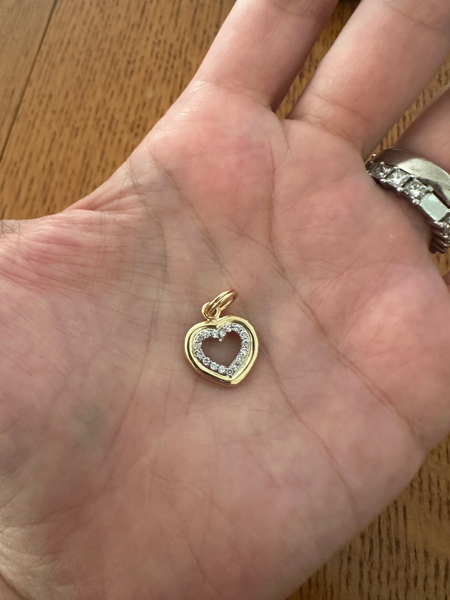 Emunah - 18kt Yellow Gold Framed Diamond Heart Charm