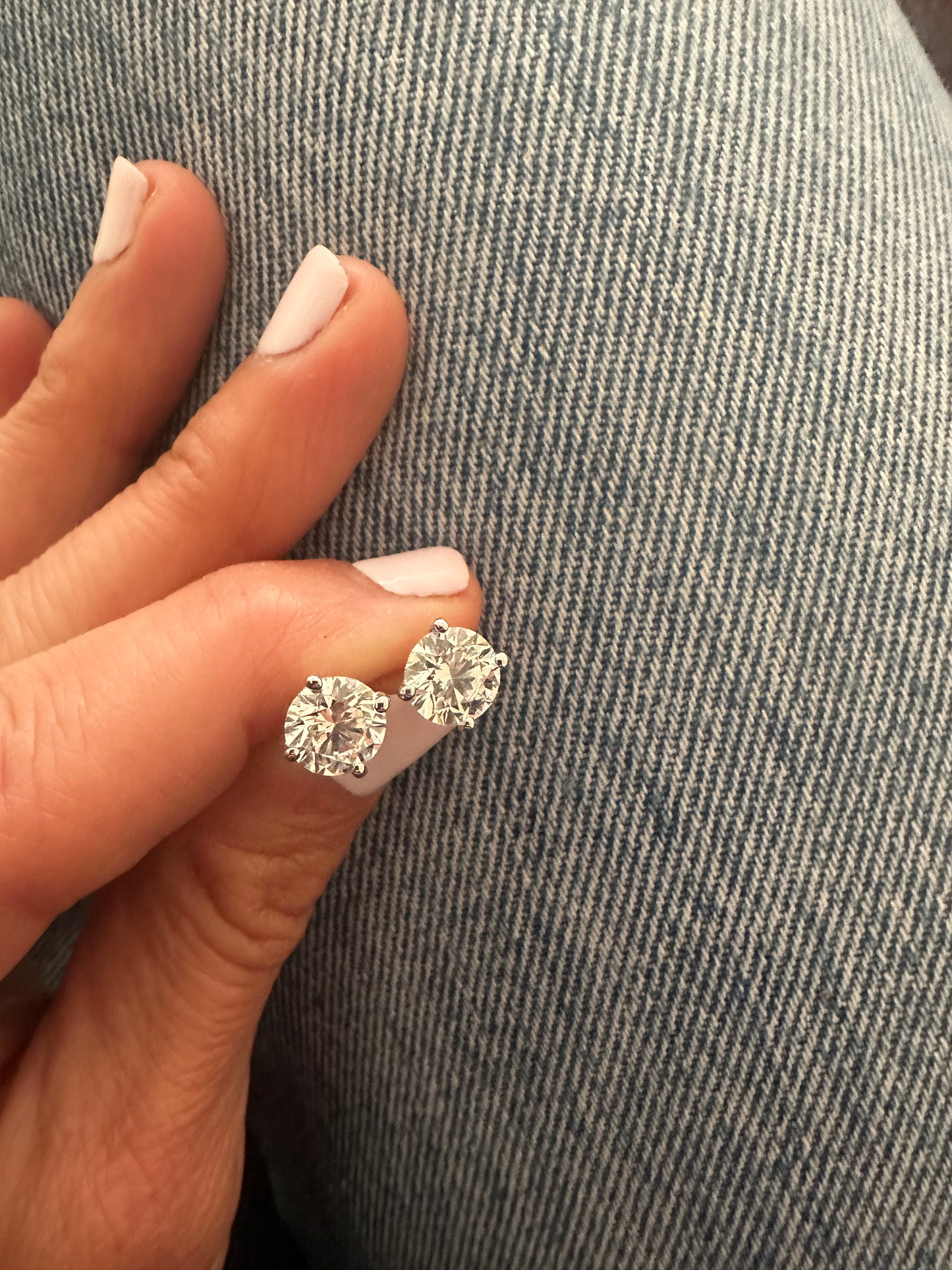 Elira - 18kt White Gold 1.5 Carat Lab Diamond Studs